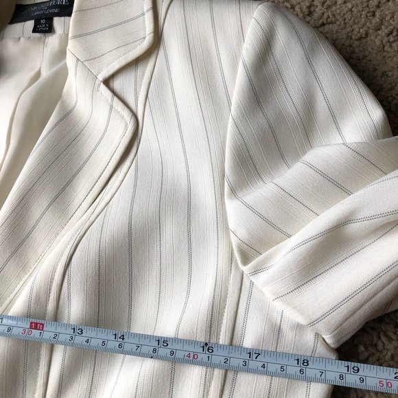 Larry Levine stripe blazer - Picture 8 of 10